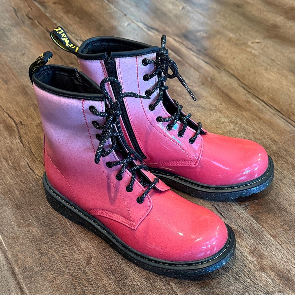 Dr. Martens NWOT Glitter Patent Pink Gradient Lace-Zip-Up Combat Boots
